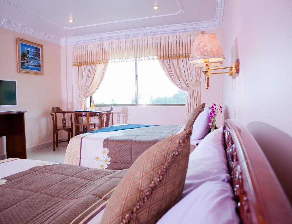 Golden Sand Hotel Sihanoukville Esterno foto