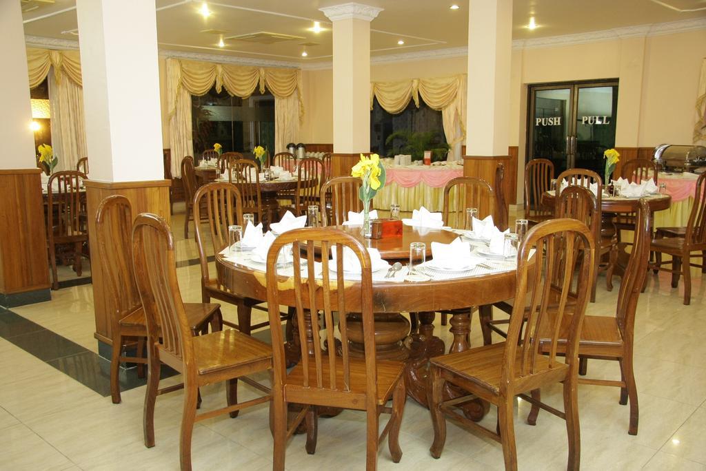 Golden Sand Hotel Sihanoukville Esterno foto